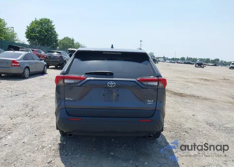 2022 Toyota Rav4 Xle Premium from USA, damaged, VIN 2T3A1RFV4NC288327